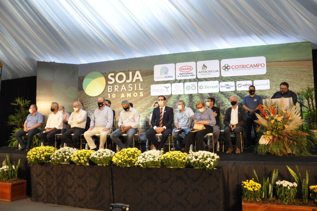6ª ExpoAgro iniciou ontem e reúne diversos setores do agronegócio