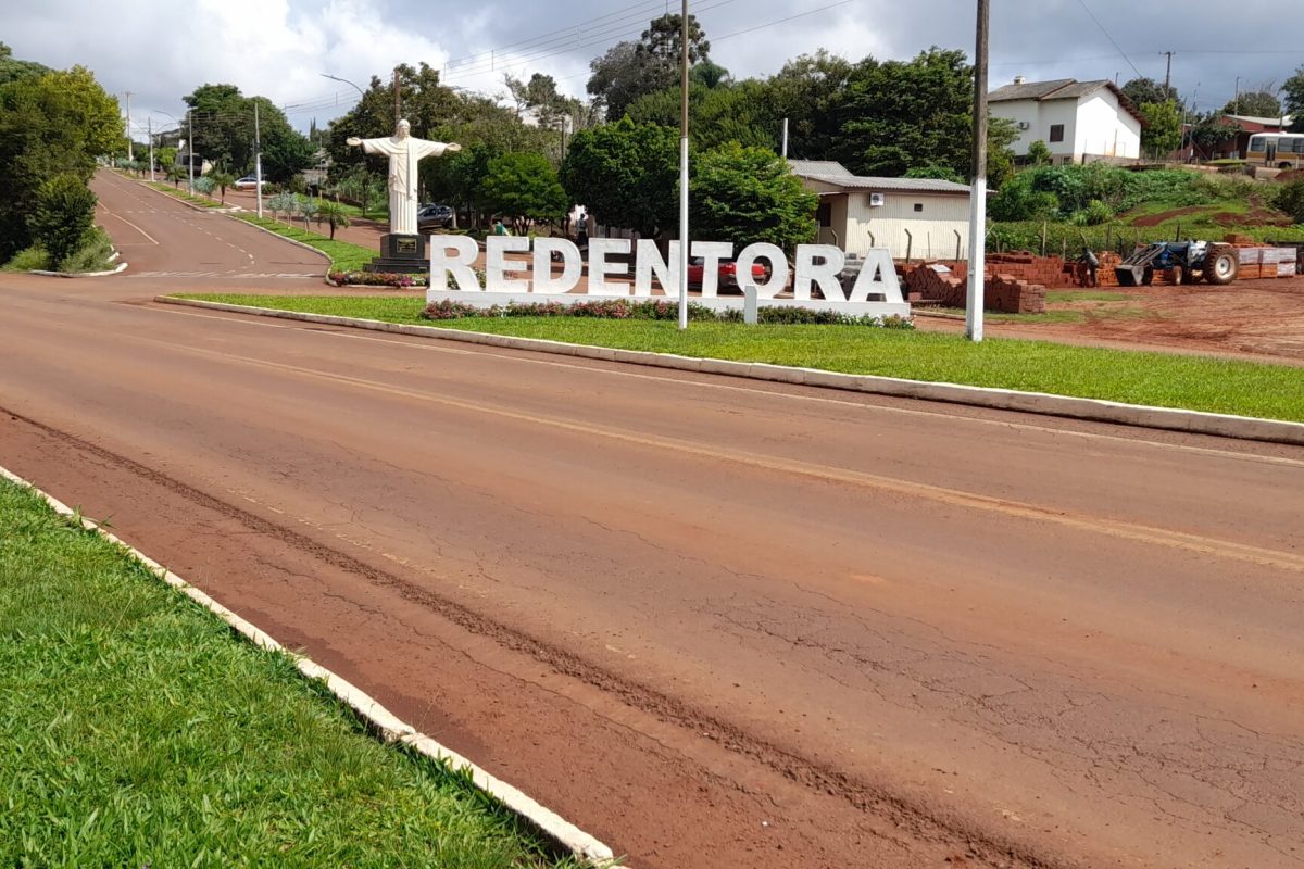 Redentora celebra 58 anos de emancipação
