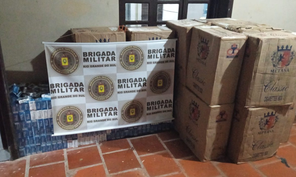 7º BPM prende homem por contrabando de cigarros em Derrubadas