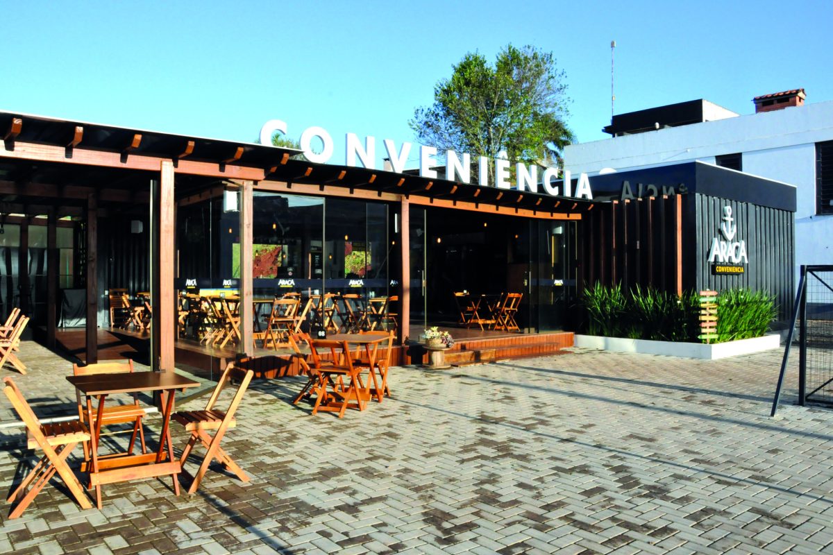 Araçá Conveniência comemora um ano