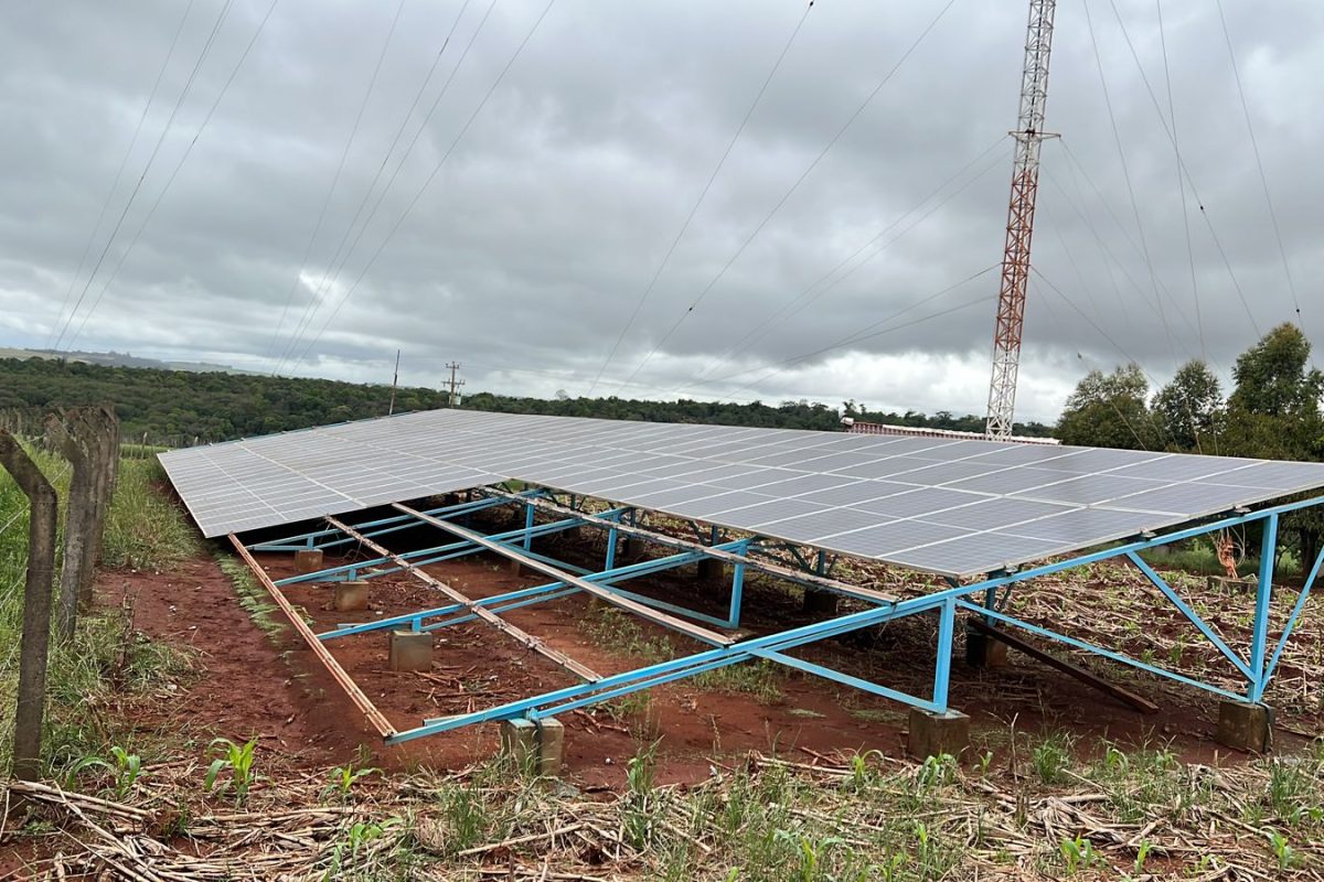 Placas solares da Rádio Ciranda são furtadas