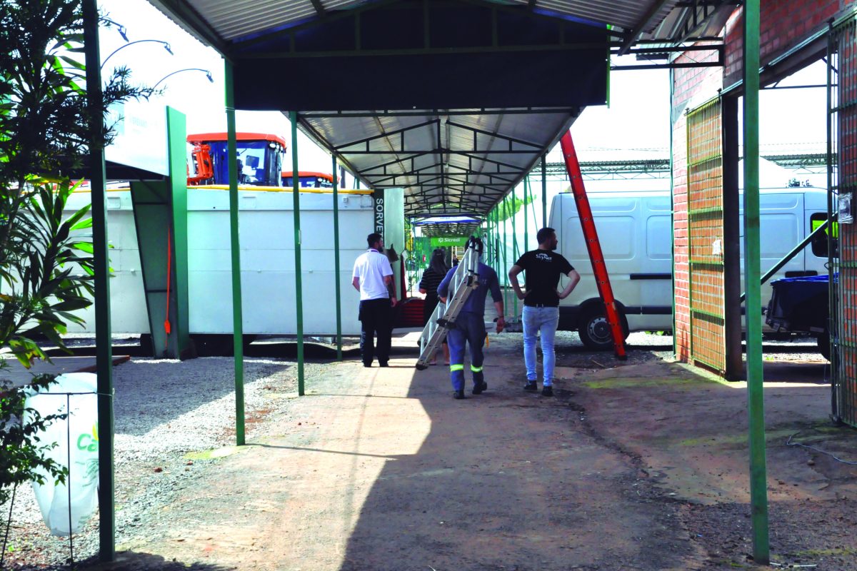 Confira a programação desta sexta-feira para a Expofesa 2023