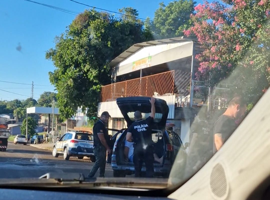 Cinco são presos em operação de combate ao crime de extorção e associação criminosa