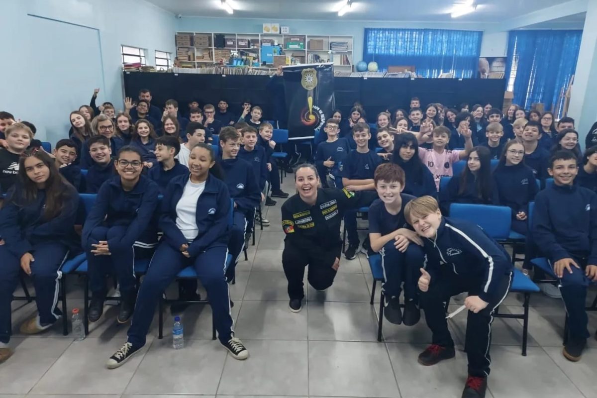 TRÊS PASSOS: Escola Ildo Menegheti recebe programa Papo de Responsa