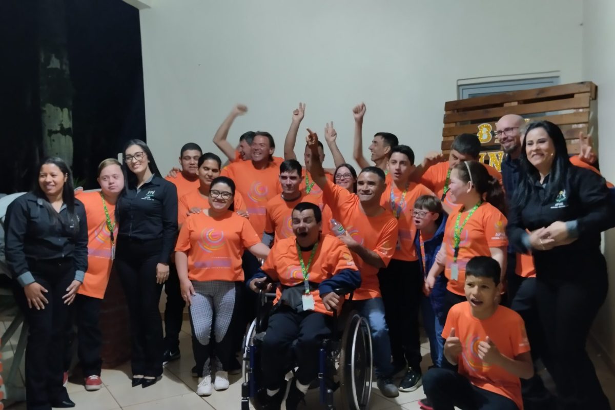 Coronel Bicaco: 2º baile beneficente da APAE