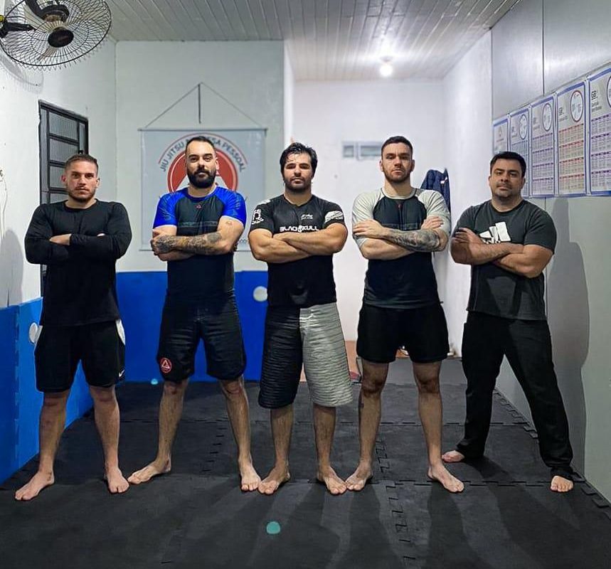 Escola de Jiu-Jitsu em Santo Augusto brilha em competições e transforma vidas na comunidade