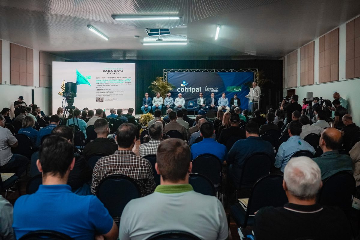 Painel aborda aspectos jurídicos, técnicos e financeiros da irrigação, em debate em Panambi