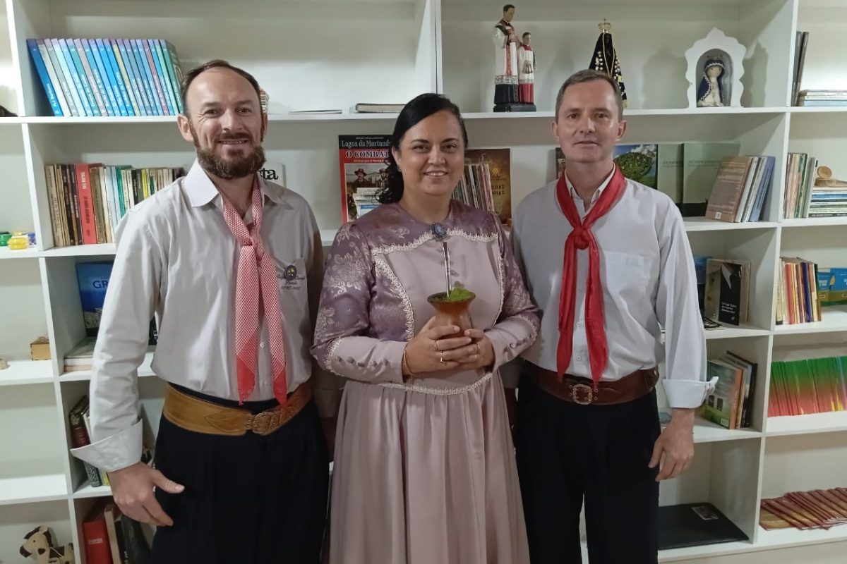 Sandra Germano é eleita coordenadora da 20ª Região Tradicionalista