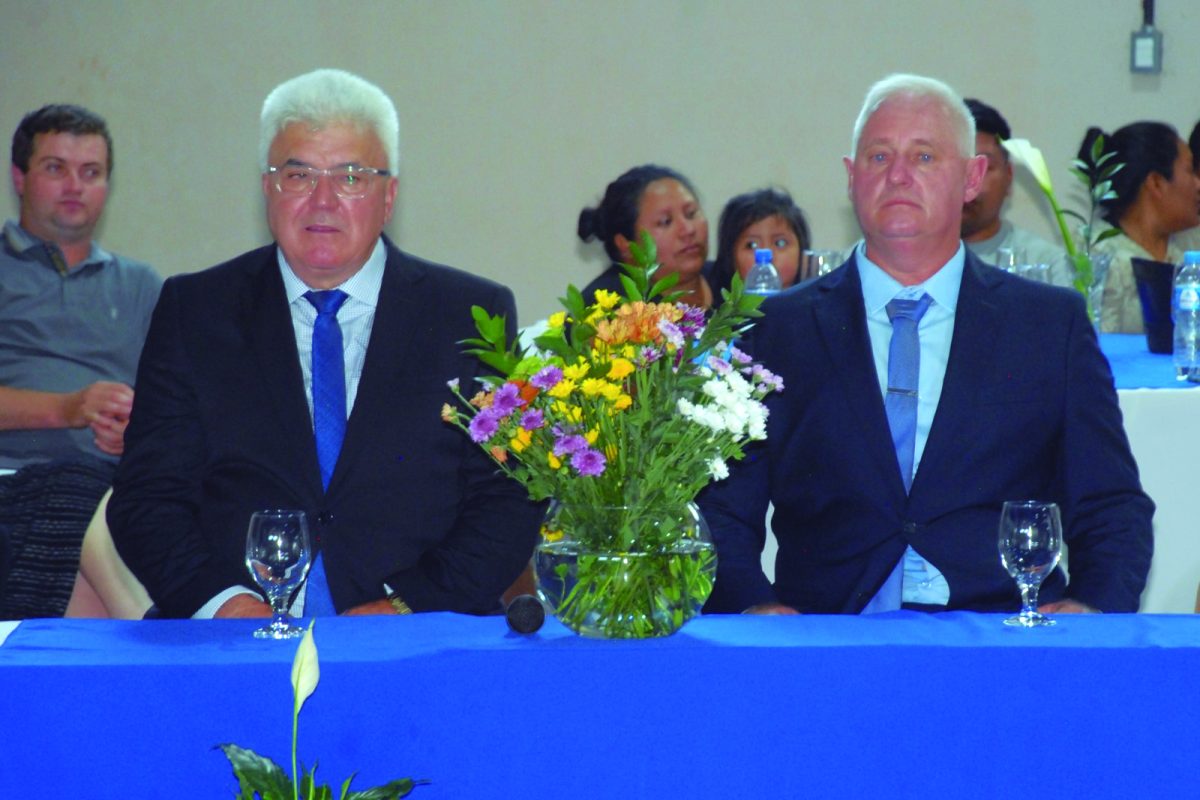 Clóvis Taborda e Silvio Kondra assumem a prefeitura de São Valério do Sul