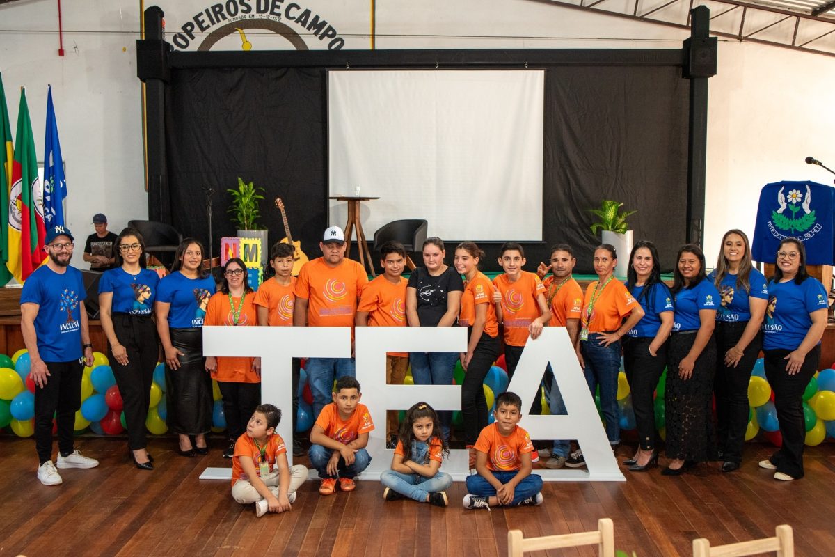 APAE de Coronel Bicaco promoveu I Seminário TEA