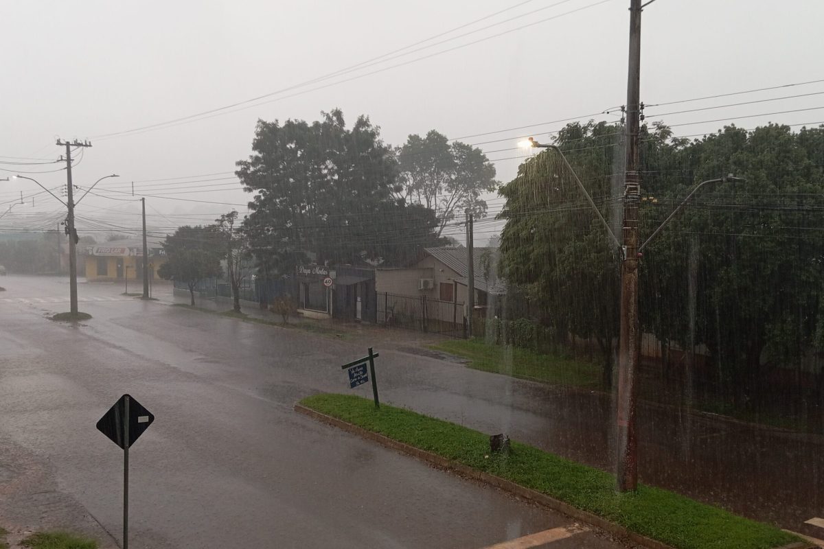  Chuva antecede frio intenso na Região Celeiro
