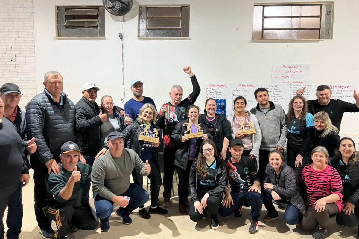 Primeiro Torneio de Bocha de Casal na Associação Modelage é sucesso de público e emoção em Chiapetta