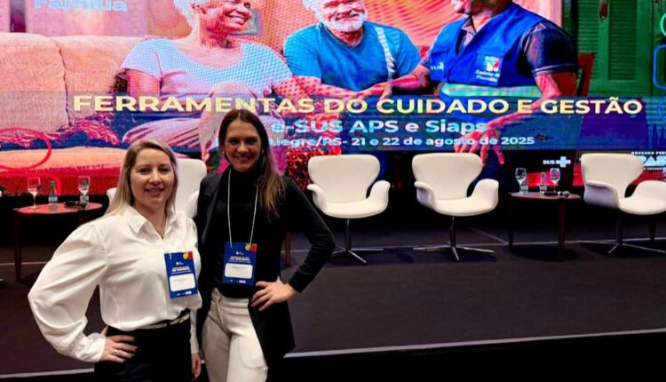 secretária da Saúde Cristiane Maçalai e a enfermeira Sabrina Eickhoff