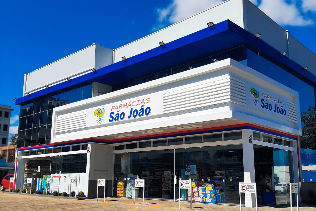 Loja 1200: Farmácias São João amplia presença e consolida maior rede farmacêutica do Sul do país