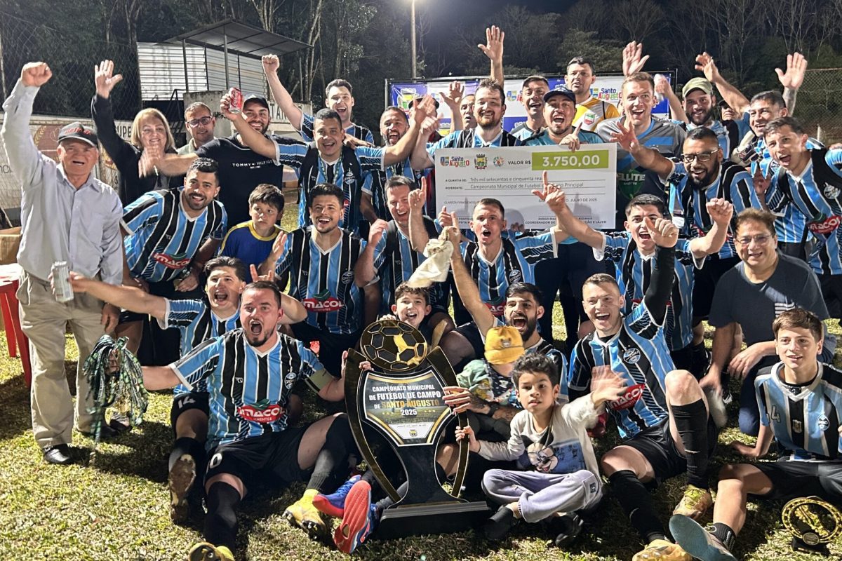 Grêmio levanta a taça do Municipal 2025 em noite inspirada