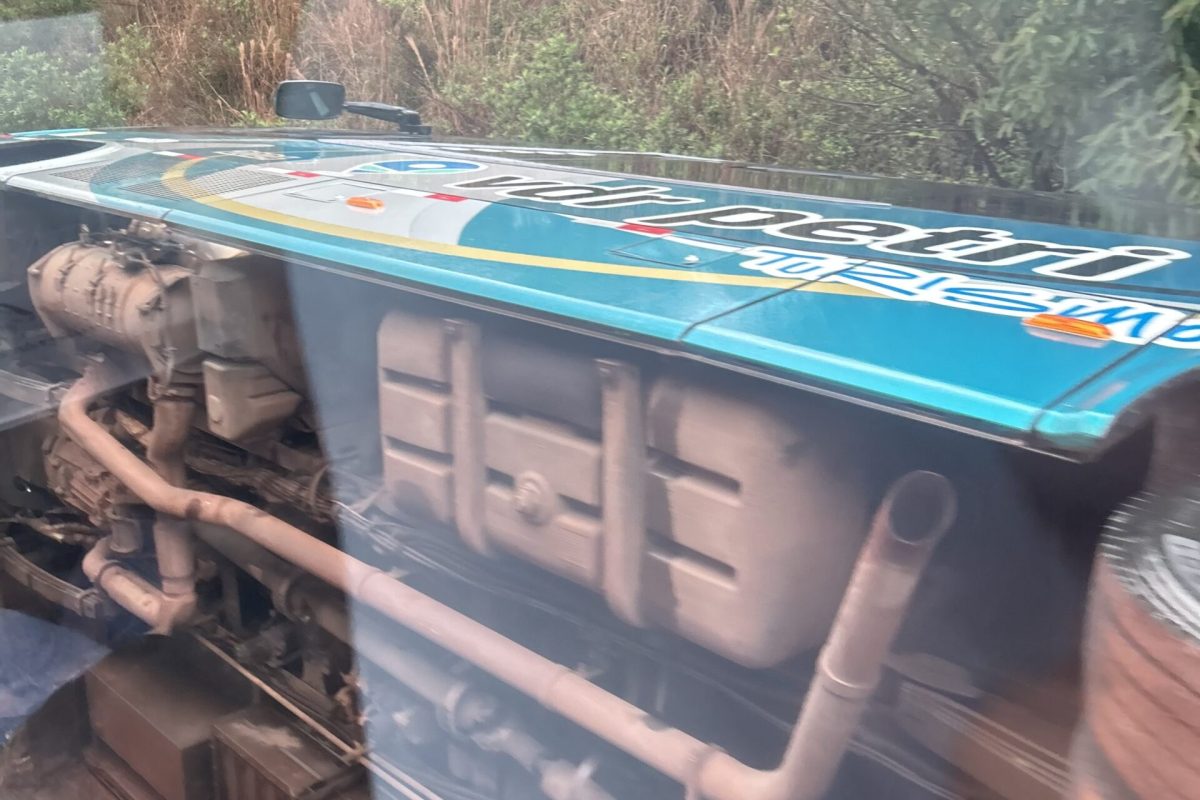 Ônibus de Santa Rosa tomba na ERS-342 entre Ijuí e Cruz Alta