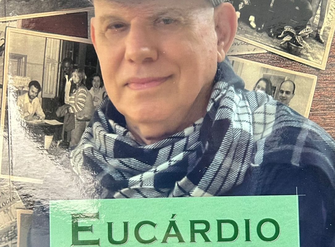 Jornalista e escritor santo-augustense lança biografia
