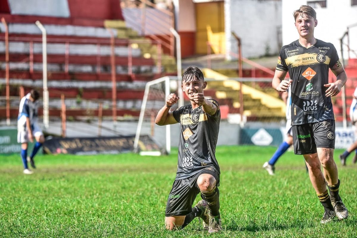 Gabriel Nilmar brilha e o Inter de Santa Maria conquista o acesso à elite do Gauchão Sub-20
