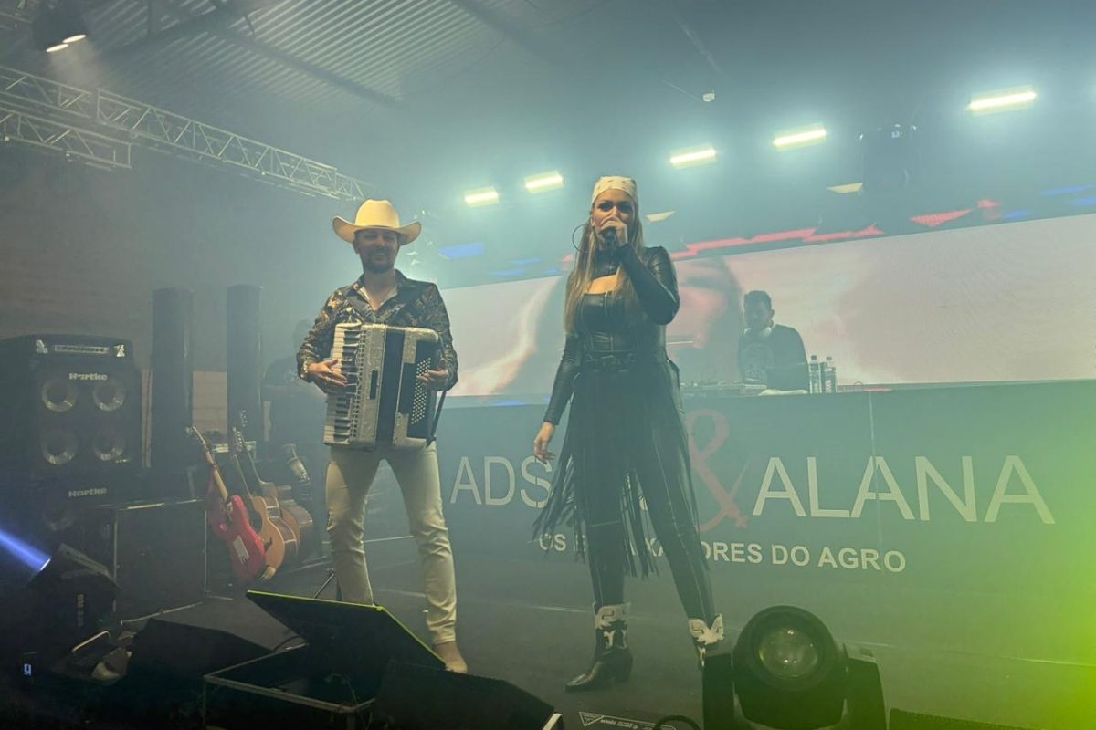 Sexta-feira de sucesso na Expofesa 2025 reúne negócios, cultura e grandes shows