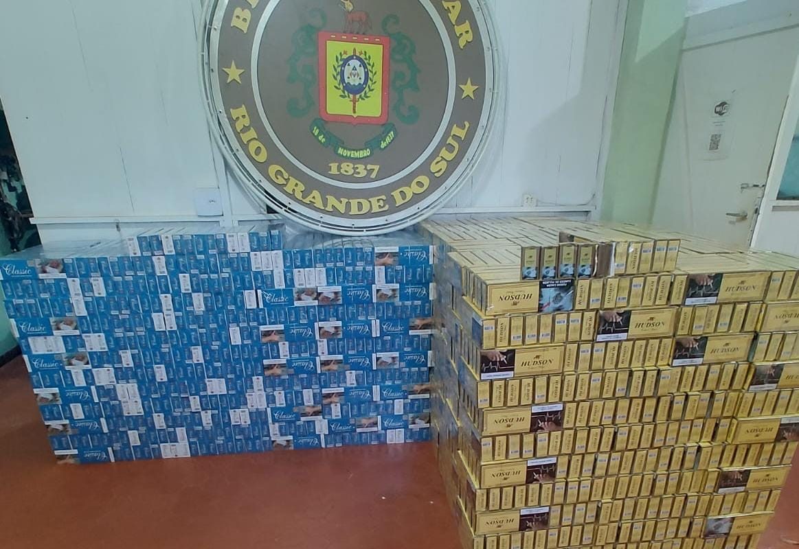 Brigada Militar apreende quase 25 mil maços de cigarros contrabandeados em Derrubadas