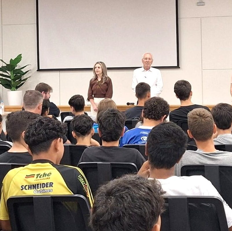 Secretarias de Saúde e Educação promovem roda de conversa sobre Cultura de Paz em Santo Augusto
