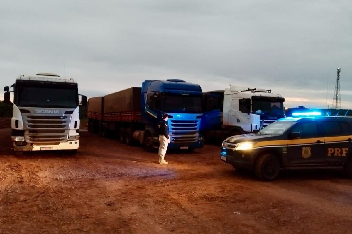 PRF flagra três caminhões com mais de 25 toneladas de excesso de peso na BR-386, em Iraí