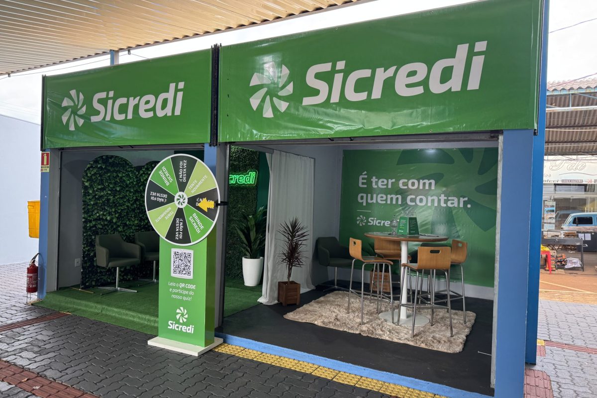 Sicredi marca presença na 23ª Mateada & Folclore de Chiapetta com soluções financeiras para a comunidade