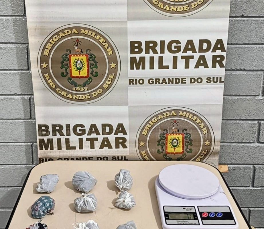 Brigada Militar apreende drogas e prende homem por tráfico em Três Passos