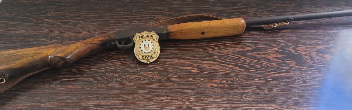 Polícia Civil apreende espingarda durante cumprimento de mandado em Coronel Bicaco