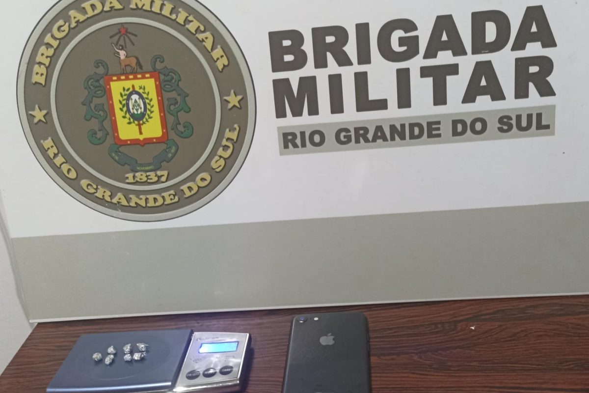 Homem é preso por tráfico de drogas pela Brigada Militar em Braga