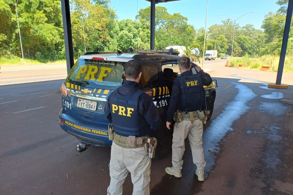 PRF prende homem por descumprimento de medida protetiva na BR-285, em Ijuí