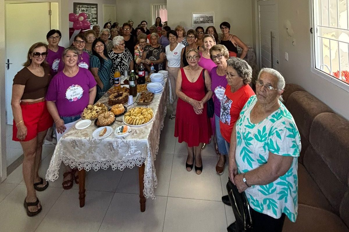 Doce Lar promove tarde especial para idosas em celebração ao Mês da Mulher em Santo Augusto