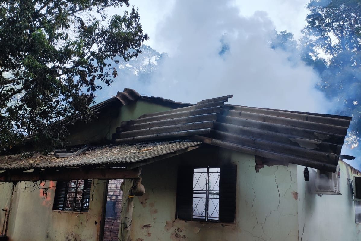 Incêndio atinge casa e causa morte de criança em Chiapetta