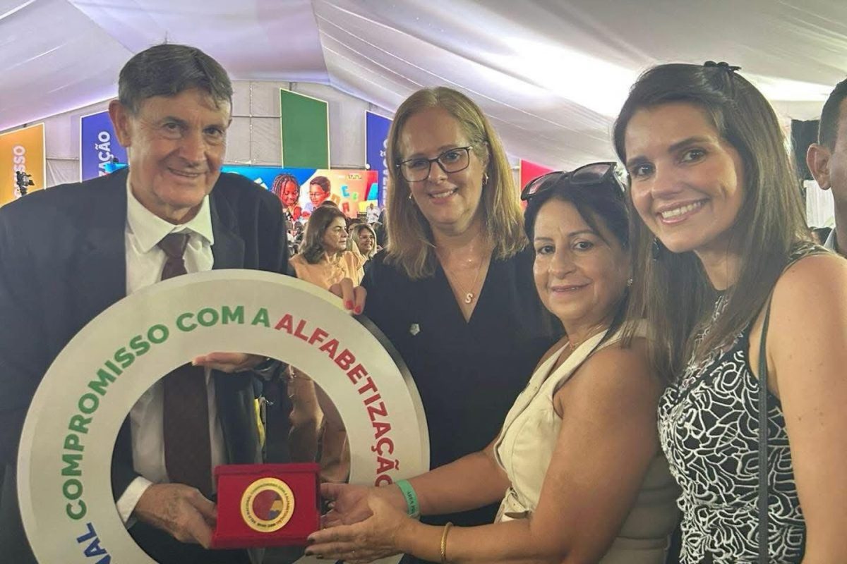 Chiapetta recebe Selo Ouro de Alfabetização e ganha reconhecimento nacional