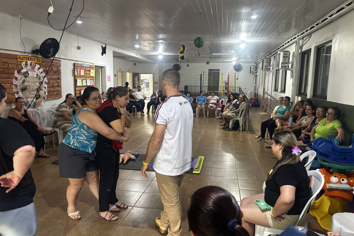 Treinamento de primeiros socorros é realizado na EMEI Vaga-Lume