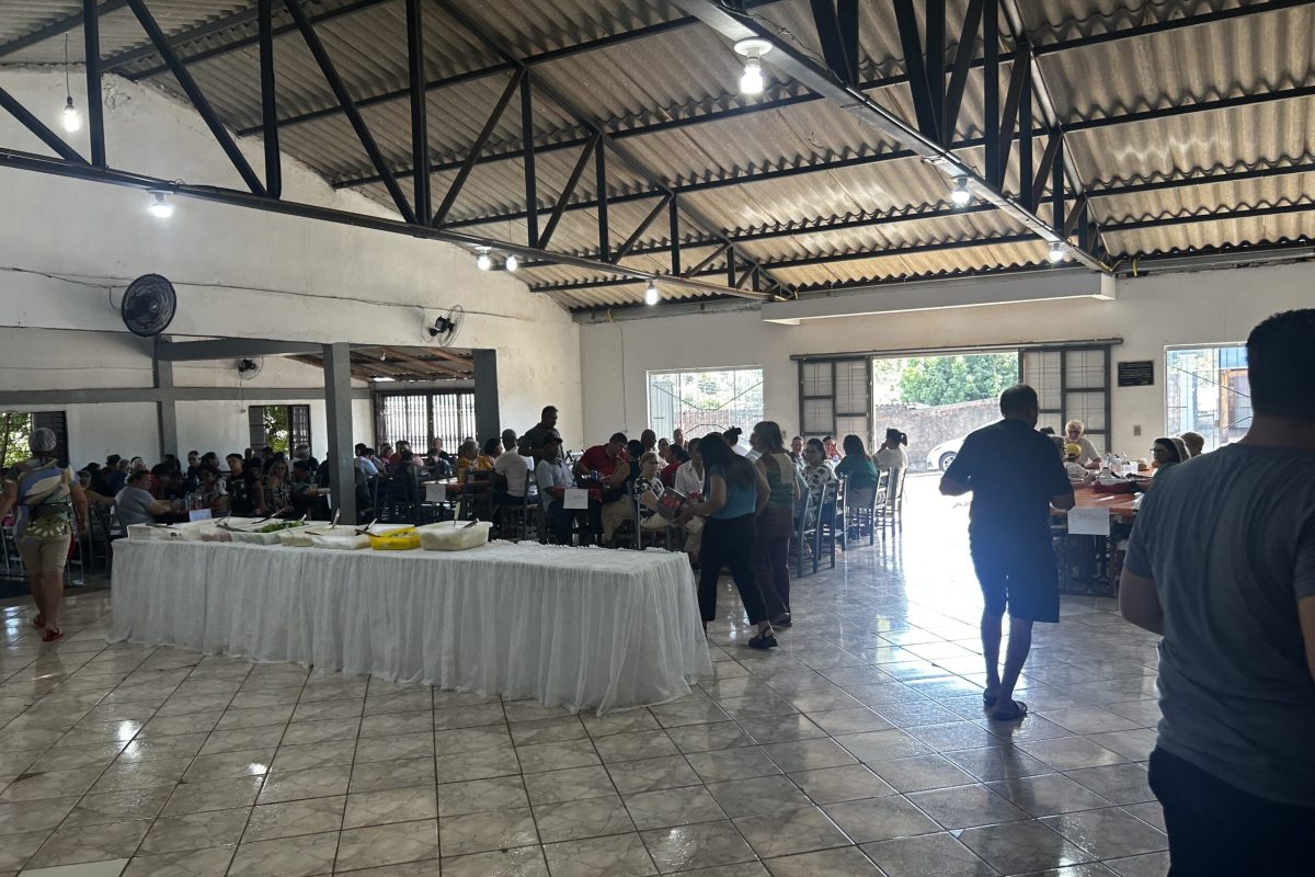 Bairro São Francisco promove almoço e reúne comunidade neste domingo