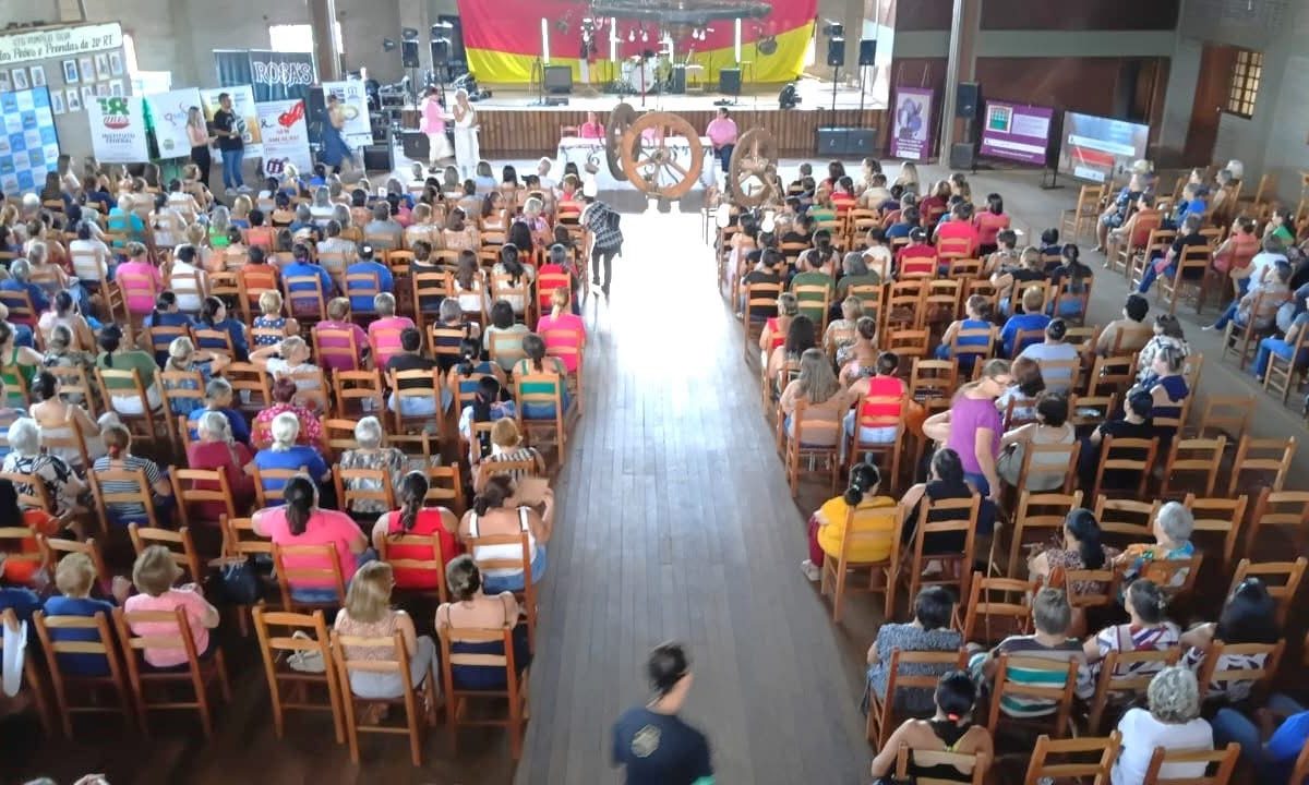 28º Encontro da Mulher Santo-augustense e 21º Dia da Solidariedade reúnem grande público no CTG Pompílio Silva
