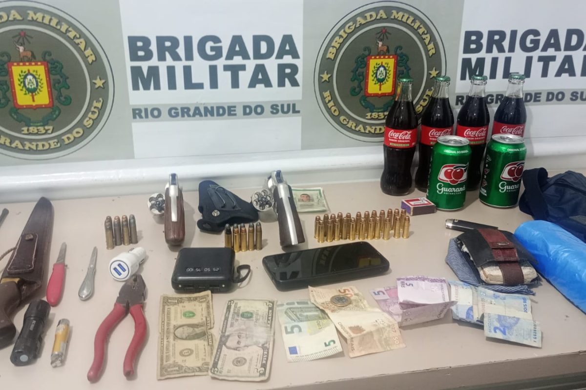 Brigada Militar prende três homens durante operação em Crissiumal