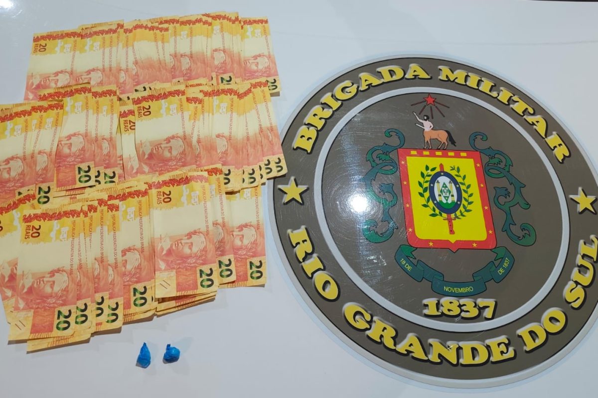 Homem é preso com notas falsas e porções de cocaína em Três Passos